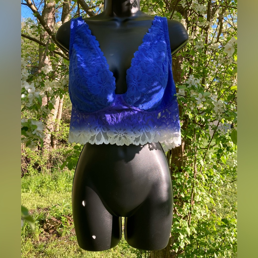 Womens Blue Lace Bralette With Removable Pads Crossover Back Straps Adjustable